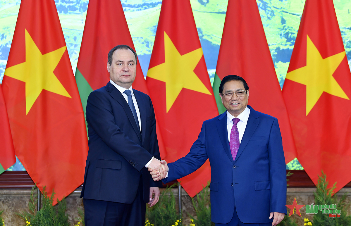 Thủ tướng Phạm Minh Chính hội đàm với Thủ tướng Belarus